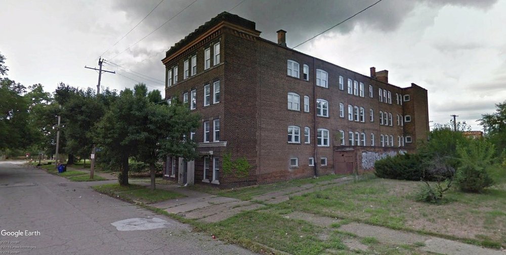 1960 East 73rd-firedamaged-030819-viewfrom2016.jpg