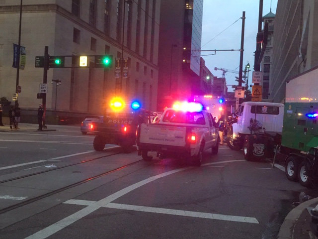 streetcar.jpg.9667b6f31d28ae06d7553adba2162835.jpg