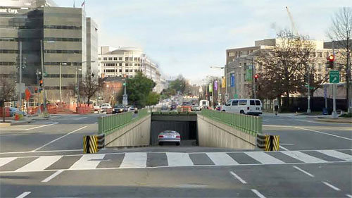 1088858573_Roadramptotunnel.jpg.0cae171c0a21550dba0eabe10803b333.jpg