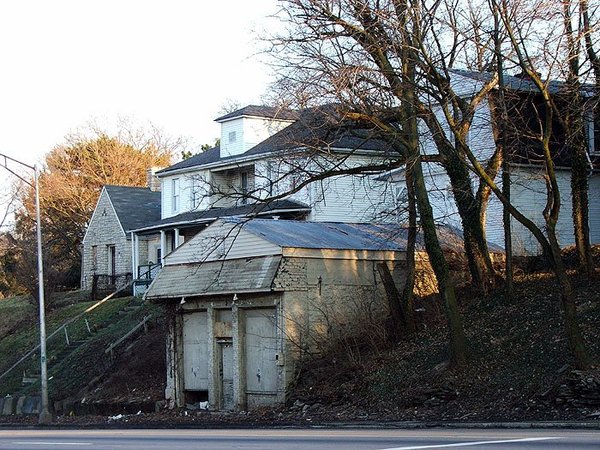Hilltop1.jpg