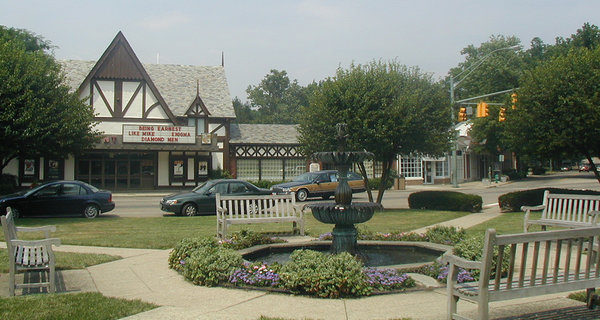 MariemontFountainCenter.jpg