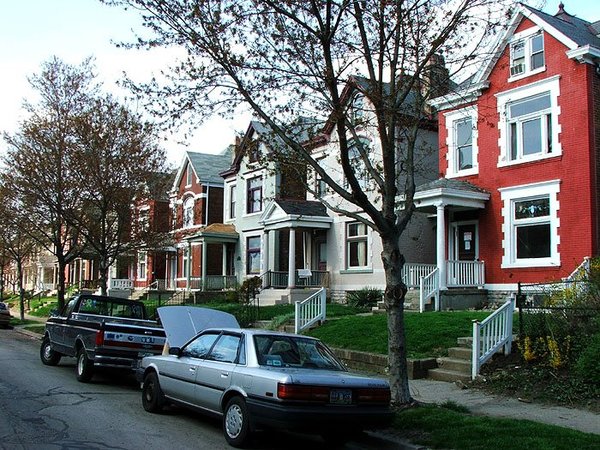NewportMansionHill10.jpg