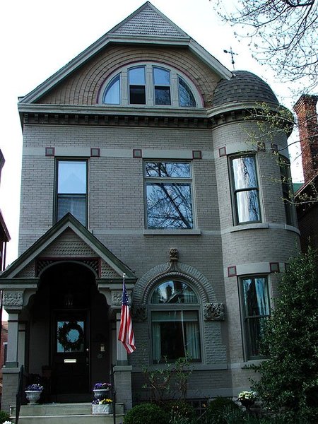 NewportMansionHill2.jpg