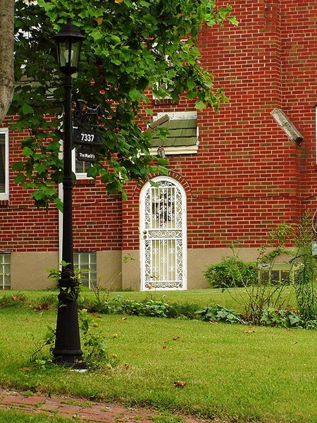 Roselawn5.jpg