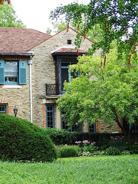 Roselawn7.jpg