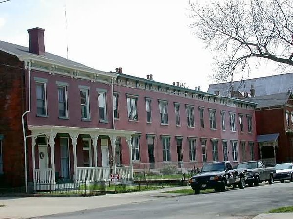 nky025.jpg