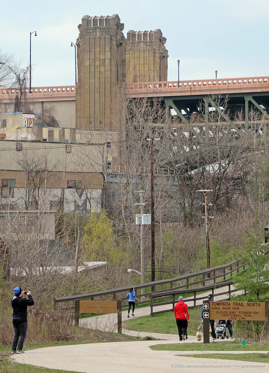 towpath0420_19.jpg