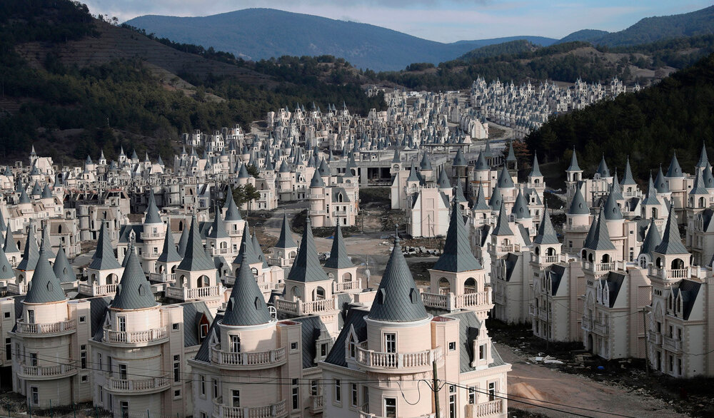 turkish-chateau-burj-al-babas-turkey.thumb.jpg.ffe1a5688b2053816656f0aff2d6adae.jpg