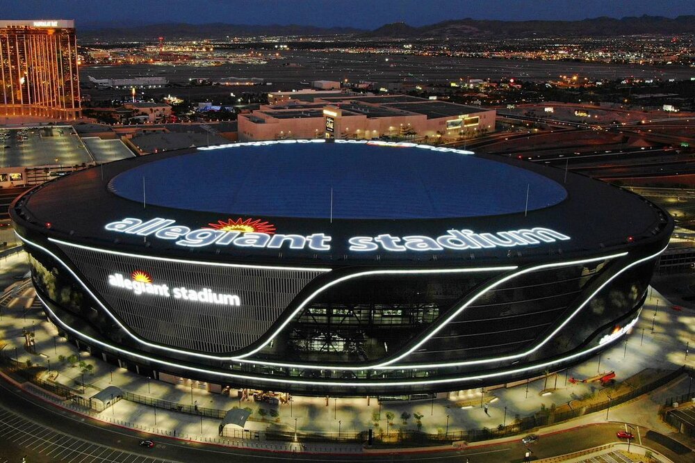 791196407_AllegiantStadium-01-exteriornight.thumb.jpg.3eb806ed6f1240269bcfeeaf0133f0c8.jpg