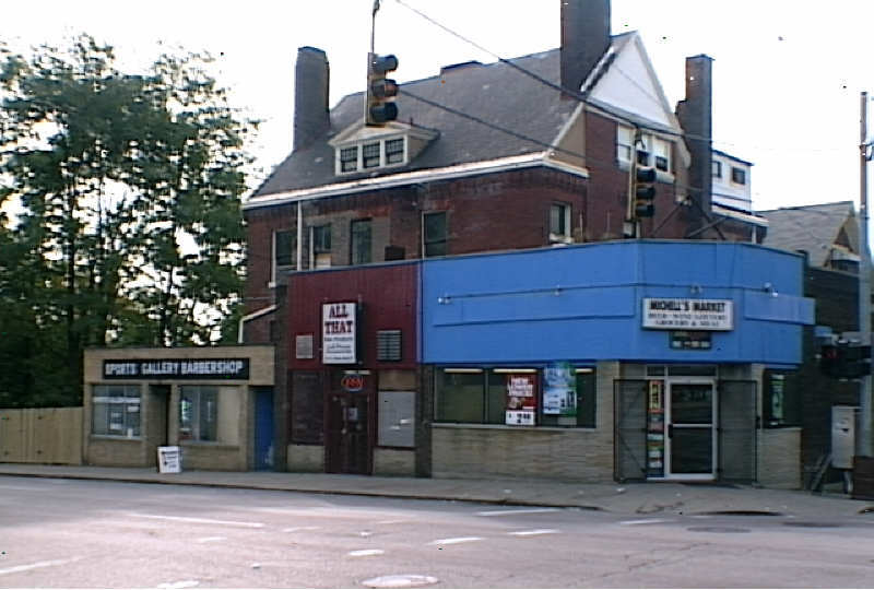 market-2.jpg.517bf7591139a5bbba5ad49a696e8178.jpg