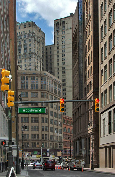 06Detroit1.jpg