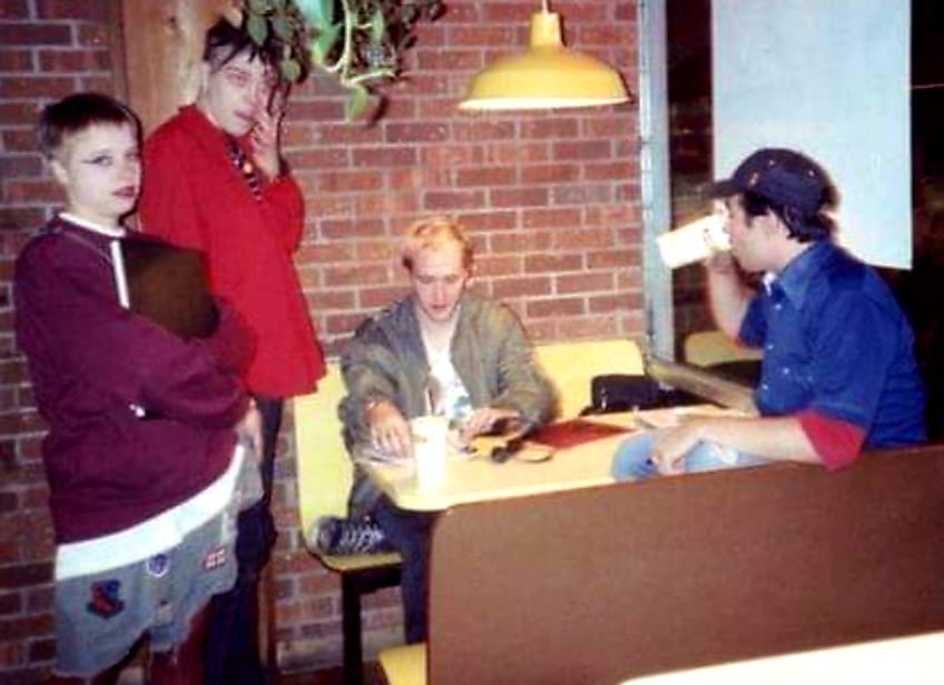subway3.jpg.11edba468f8533eb98ca5433c0fe8d51.jpg