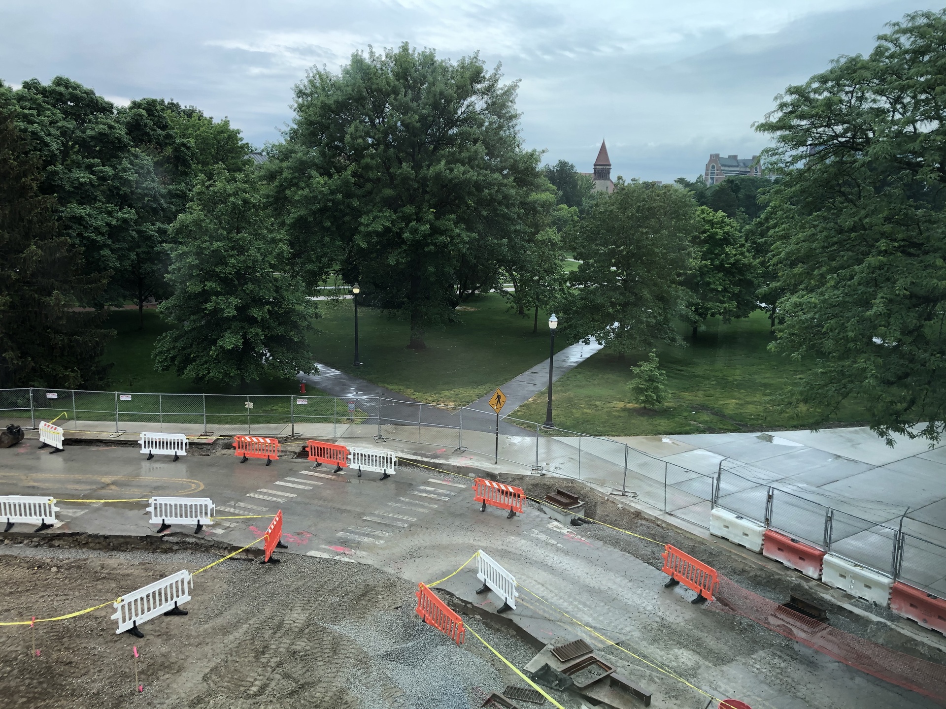 5_oval_view_from_3rd_floor_music.thumb.jpg.0eb549cf393e5b522328e66eb90dbfe3.jpg