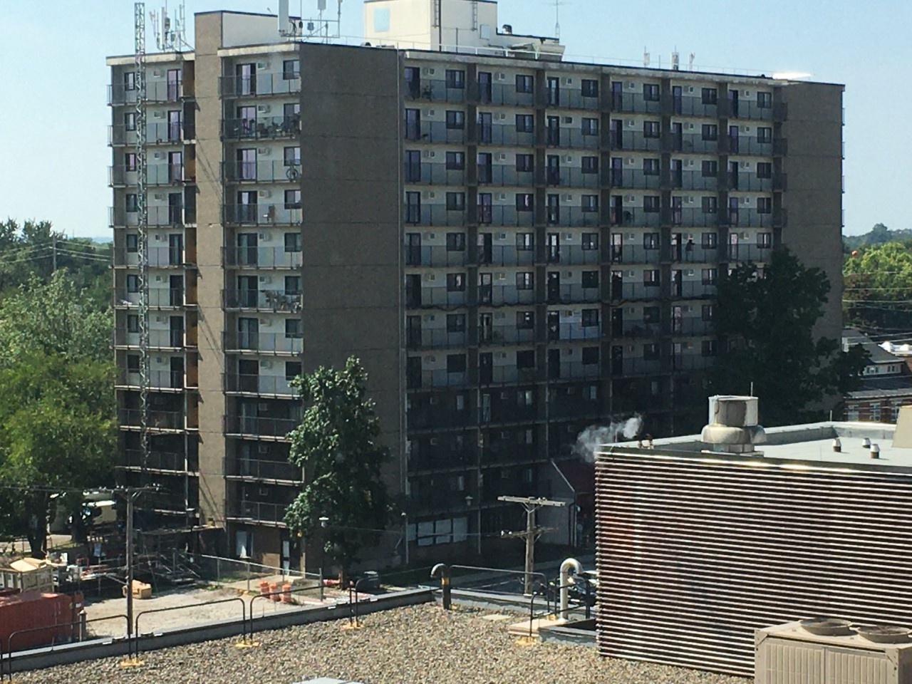 745975808_CarnegieTower.jpg.9b4386912b7157ec07d80140e635c8aa.jpg