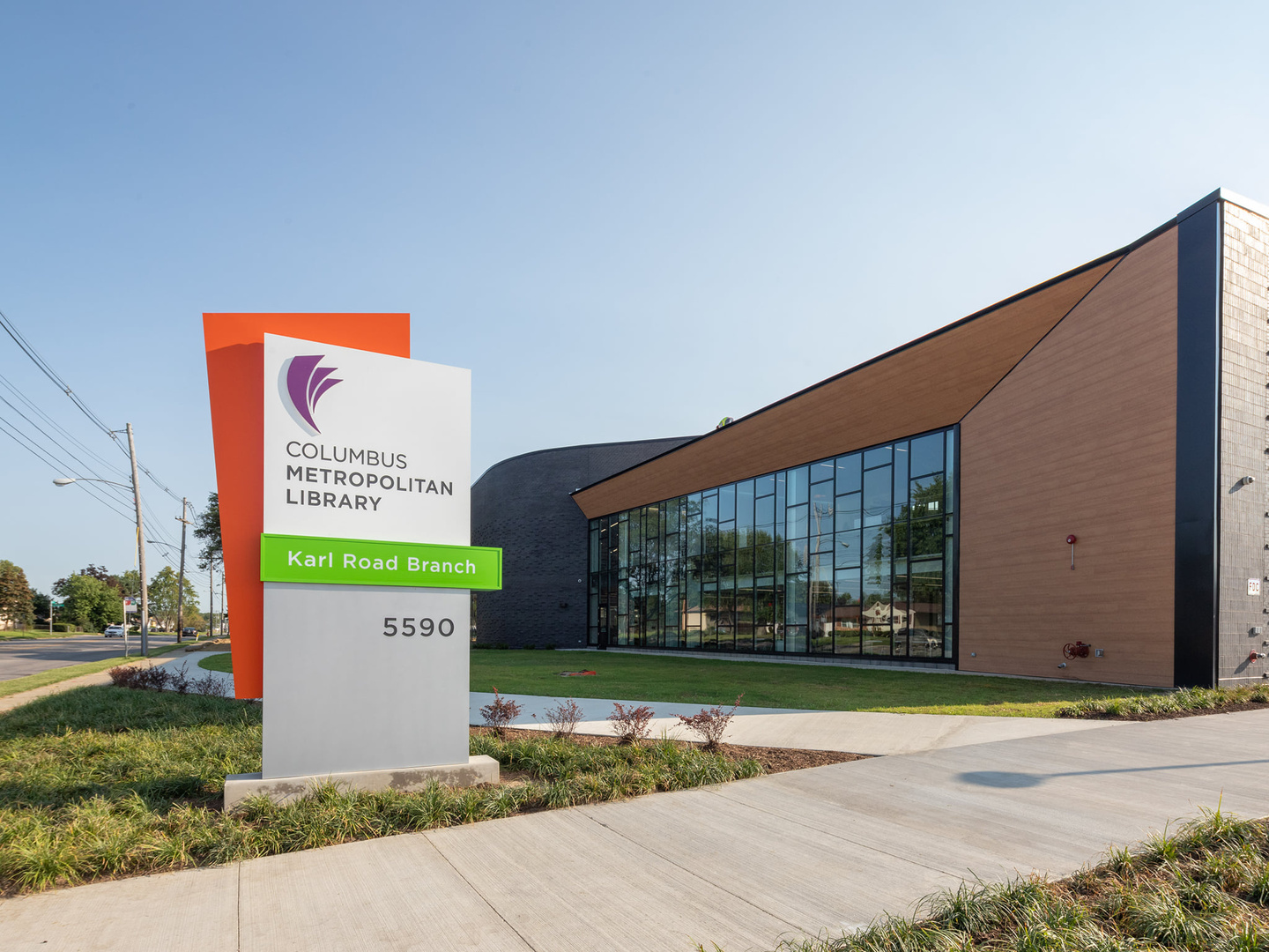 894971136_karlroadlibraryexterior-01.thumb.jpg.68b383f9f172e5958785c6ccf8064ba7.jpg