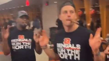 960326820_bengalssmokingcigars.jpg.bb5088393c09e1e4f07c0a36a38fa1c3.jpg