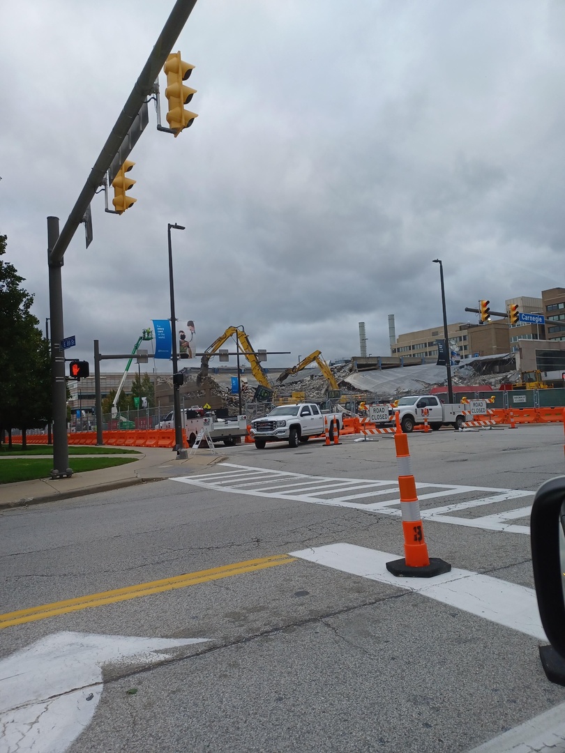 demolition.thumb.jpg.60a91efa16453f521298f0294c416568.jpg