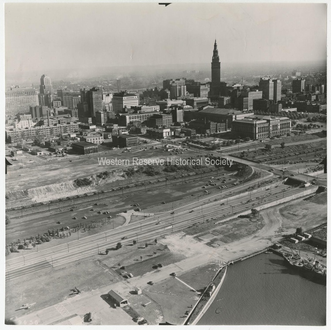 lakefront 1960.jpg