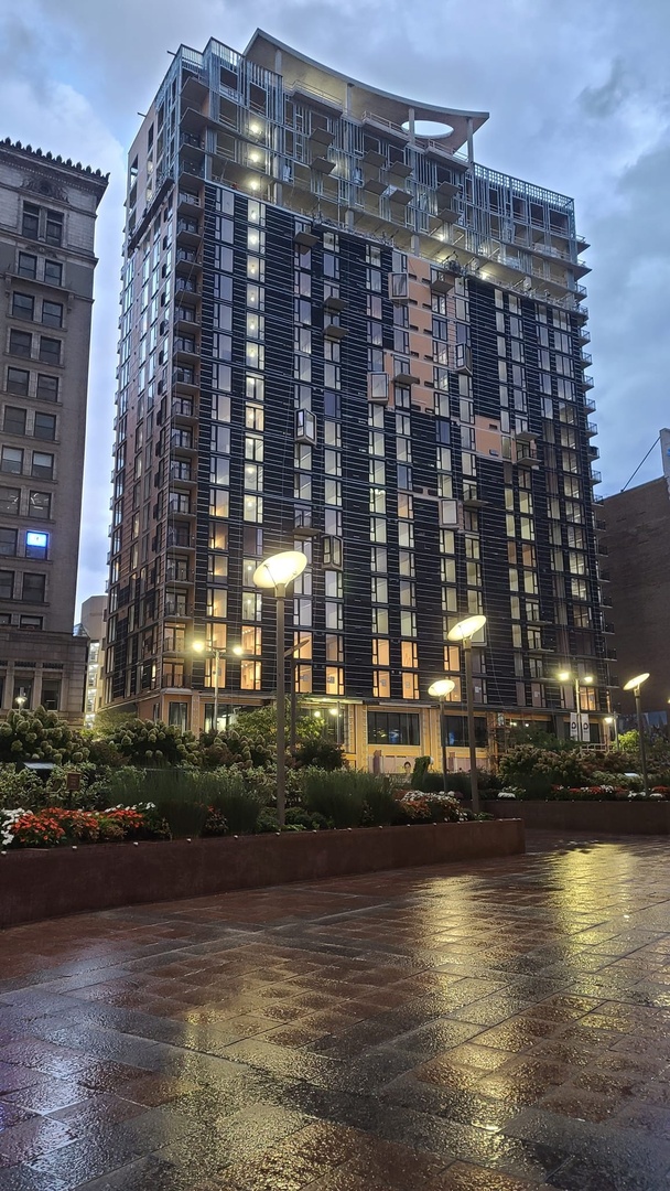 City Club Apartments KJP 100723.jpg