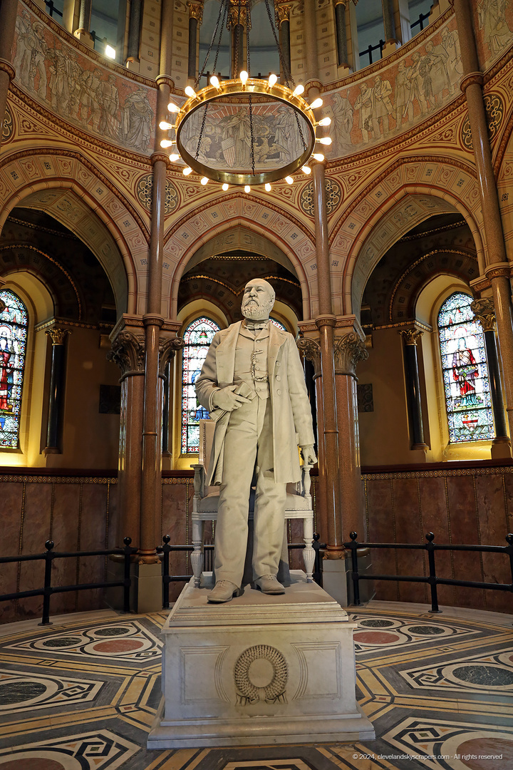 garfieldmonument05052024_4.jpg